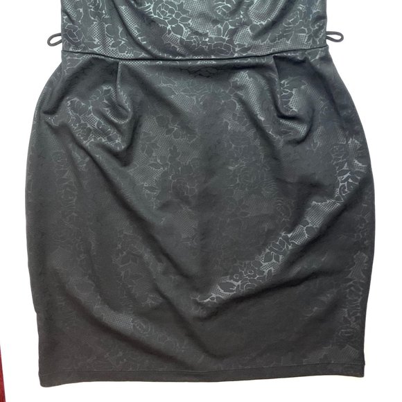 Mystic Black Flowery Dress - Picture 5 of 7